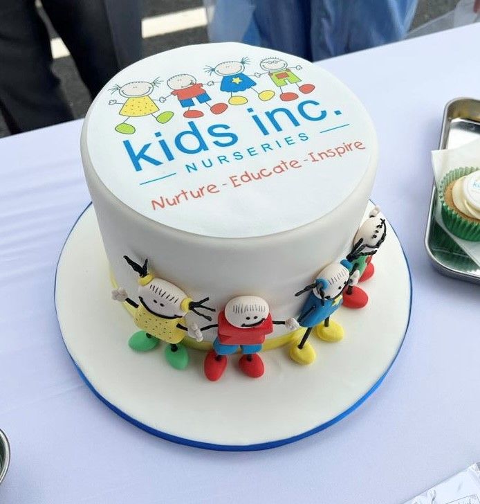 Kids Inc cake